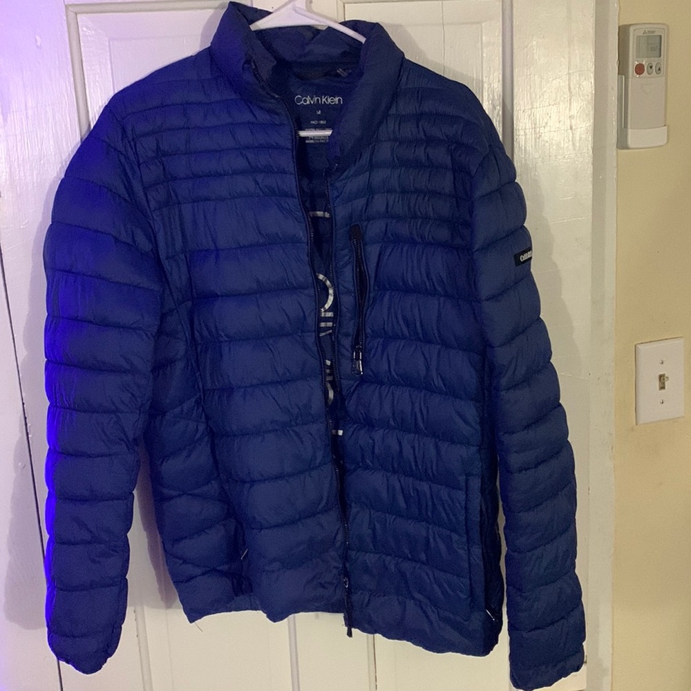 Like new puffer jacket